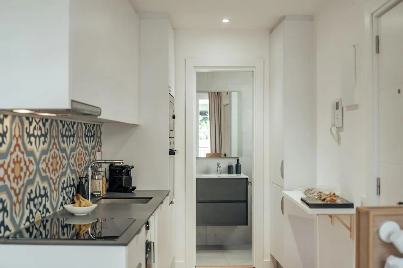 Lejlighed Casa Atrio - Wonderful Studio Near Barcelona Cathedral